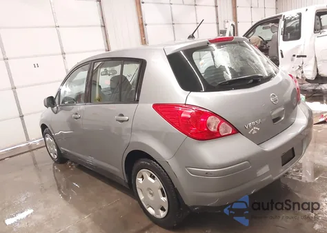 2009 Nissan Versa 1.8S z USA, uszkodzony, nr VIN 3N1BC13E39L500024